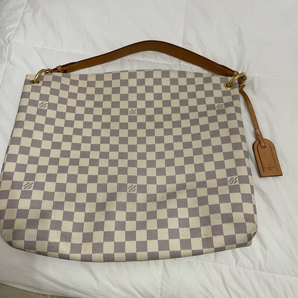 Authentic graceful Louis Vuitton - Picture 1 of 6